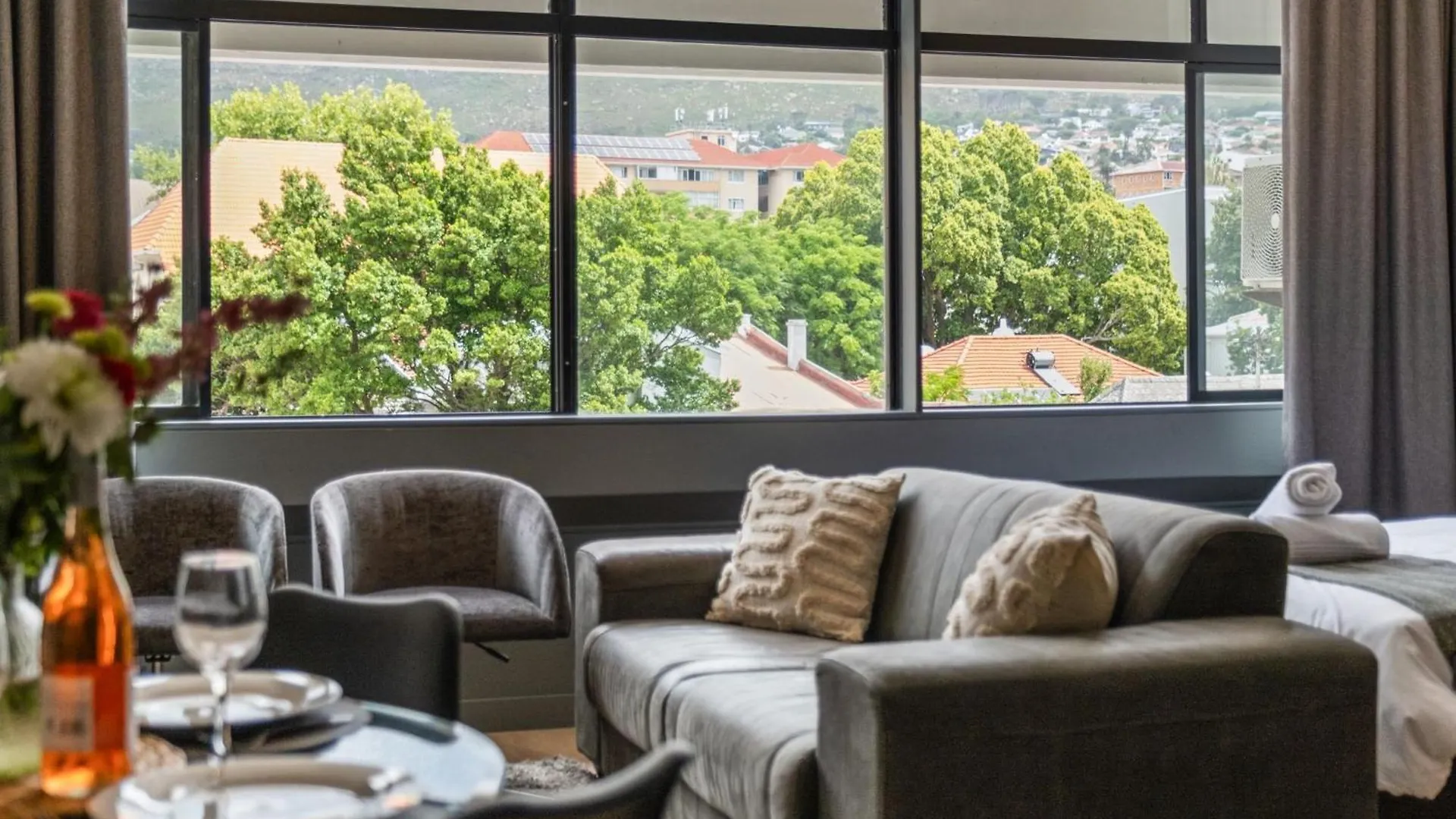Garden Studio 107 By Host Agents Cape Town